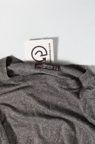 Дамски пуловер Bershka, Размер L, Цвят Сив, Цена 8,70 лв.