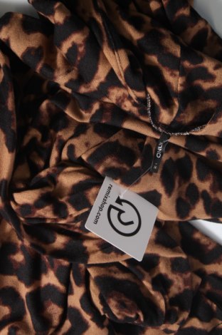 Γυναικείο φούτερ ONLY, Μέγεθος M, Χρώμα Πολύχρωμο, Τιμή 5,98 €