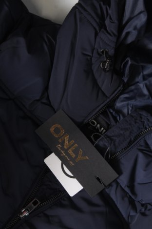 Γυναικείο μπουφάν ONLY, Μέγεθος S, Χρώμα Μπλέ, Τιμή 17,75 €