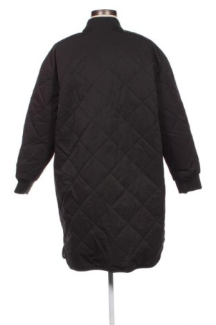 Γυναικείο μπουφάν Vero Moda, Μέγεθος M, Χρώμα Μαύρο, Τιμή 17,75 €