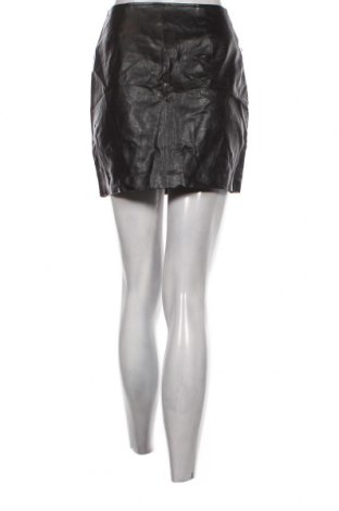 Δερμάτινη φούστα, Μέγεθος S, Χρώμα Μαύρο, Τιμή 2,15 €