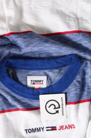 Мъжка тениска Tommy Hilfiger, Размер S, Цвят Многоцветен, Цена 68,00 лв.