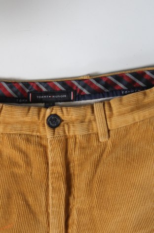 Ανδρικό κοτλέ παντελόνι Tommy Hilfiger, Μέγεθος S, Χρώμα Κίτρινο, Τιμή 35,44 €