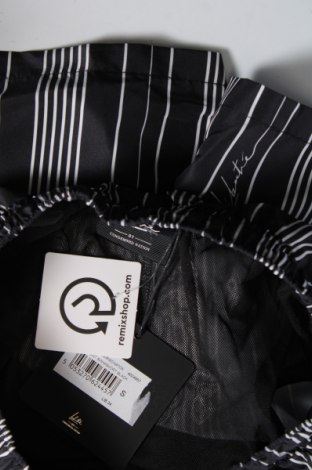 Ανδρικό κοντό παντελόνι Condemned Nation, Μέγεθος S, Χρώμα Μαύρο, Τιμή 3,96 €