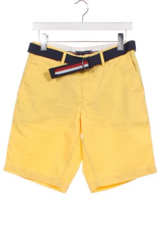 Ανδρικό κοντό παντελόνι Tommy Hilfiger, Μέγεθος S, Χρώμα Κίτρινο, Τιμή 27,83 €