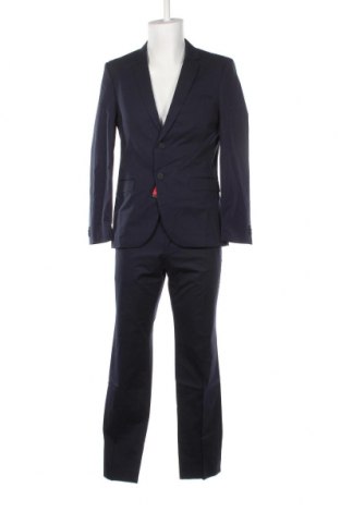 Pánský oblek  Hugo Boss, Velikost M, Barva Modrá, Cena  5 831,00 Kč