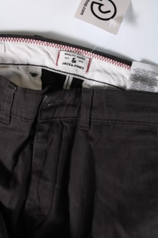 Pantaloni de bărbați Jack & Jones, Mărime M, Culoare Verde, Preț 43,16 Lei