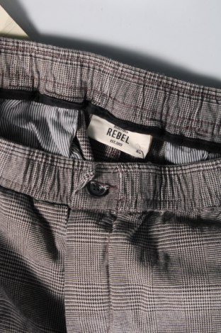 Мъжки панталон Redefined Rebel, Размер L, Цвят Многоцветен, Цена 17,40 лв.