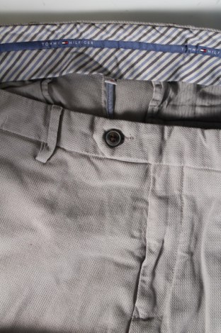 Pánské kalhoty  Tommy Hilfiger, Velikost XL, Barva Šedá, Cena  914,00 Kč