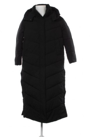 Мъжко яке Calvin Klein, Размер XS, Цвят Черен, Цена 396,00 лв.