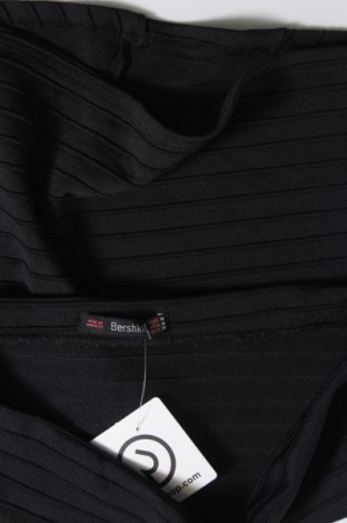 Rock Bershka, Größe M, Farbe Schwarz, Preis € 1,61