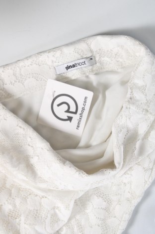 Φούστα Gina Tricot, Μέγεθος XS, Χρώμα Λευκό, Τιμή 10,23 €