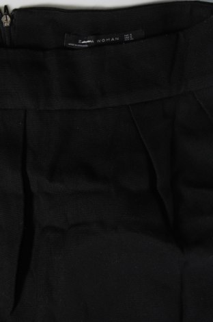 Sukně Zara, Velikost S, Barva Černá, Cena  319,00 Kč