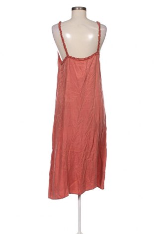 Kleid Auguste, Größe M, Farbe Rosa, Preis 61,99 €