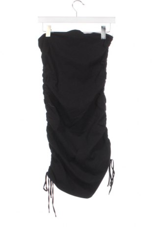 Kleid Bershka, Größe M, Farbe Schwarz, Preis 3,36 €
