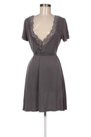 Kleid ONLY, Größe S, Farbe Grau, Preis € 5,29