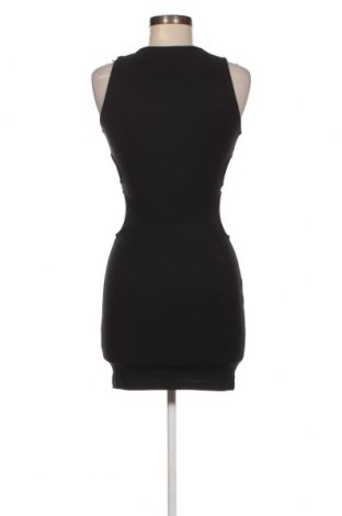 Kleid Pull&Bear, Größe S, Farbe Schwarz, Preis 7,35 €