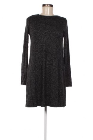 Kleid Pull&Bear, Größe S, Farbe Grau, Preis 2,02 €
