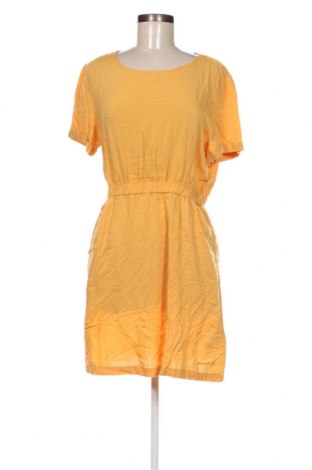 Φόρεμα Seventy Seven, Μέγεθος L, Χρώμα Κίτρινο, Τιμή 10,20 €