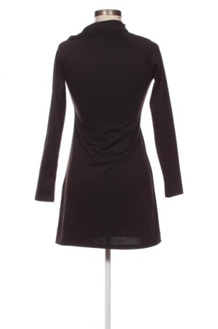 Šaty  Sinsay, Velikost XS, Barva Černá, Cena  462,00 Kč