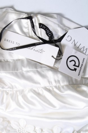 Kleid Swing, Größe XL, Farbe Weiß, Preis 90,66 €