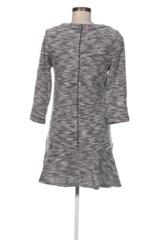 Kleid The Korner, Größe M, Farbe Grau, Preis 4,21 €