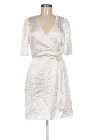 Kleid VILA, Größe L, Farbe Weiß, Preis 8,35 €
