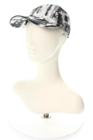 Καπέλο Yupoong, Χρώμα Πολύχρωμο, Τιμή 7,76 €