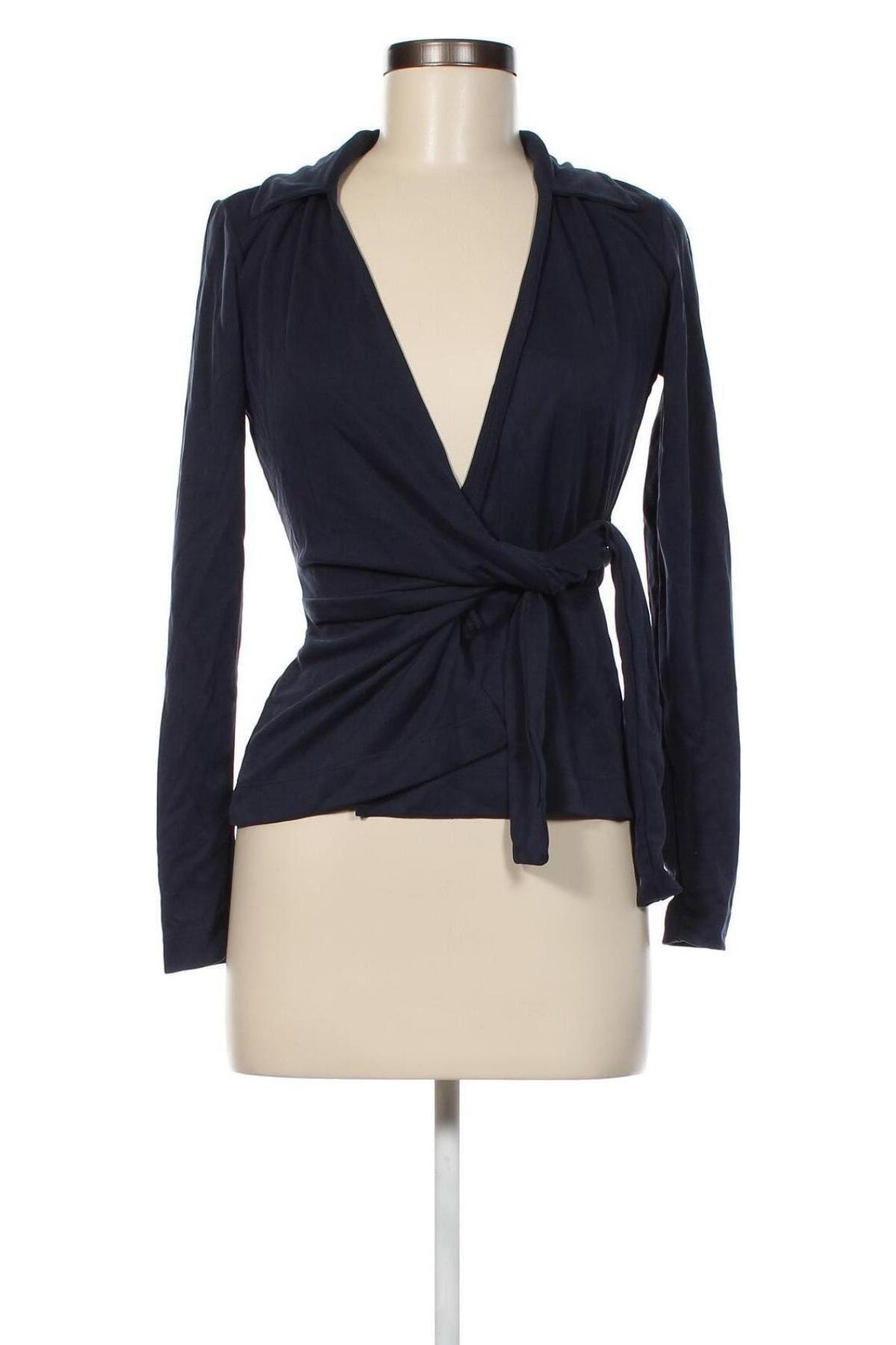 Γυναικεία μπλούζα In Wear, Μέγεθος XS, Χρώμα Μπλέ, Τιμή 24,71 €