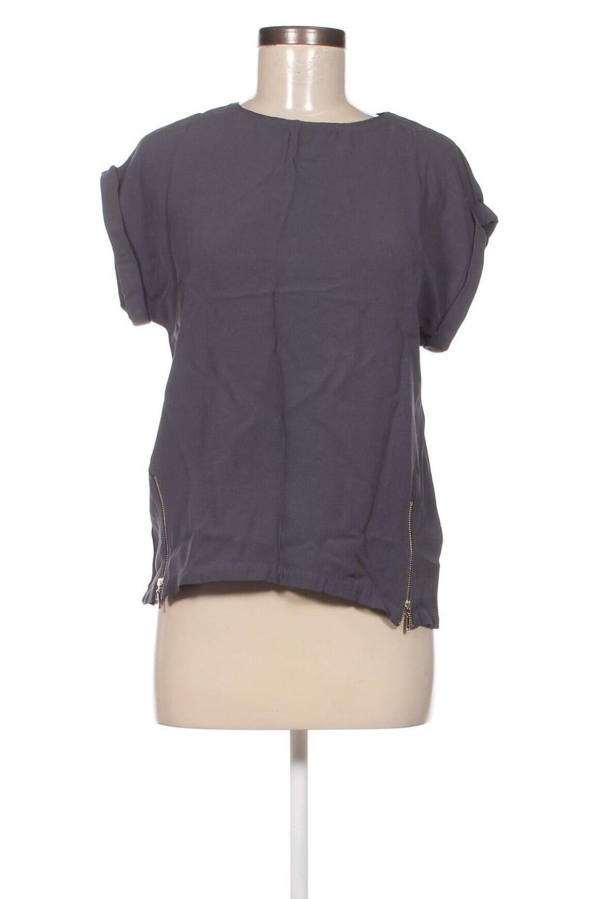 Дамска блуза Phase Eight, Размер M, Цвят Сив, Цена 7,82 лв.