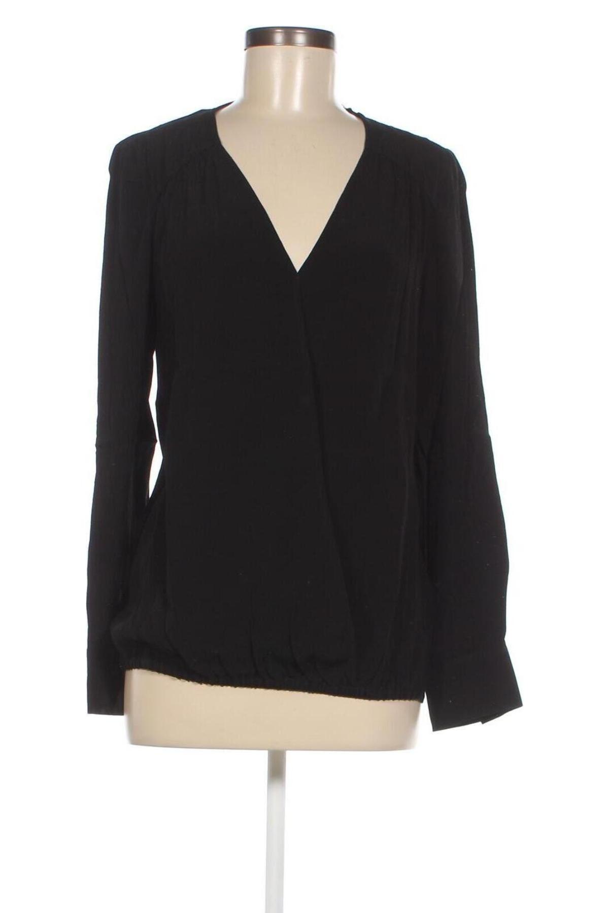 Дамска блуза S.Oliver, Размер XS, Цвят Черен, Цена 72,00 лв.