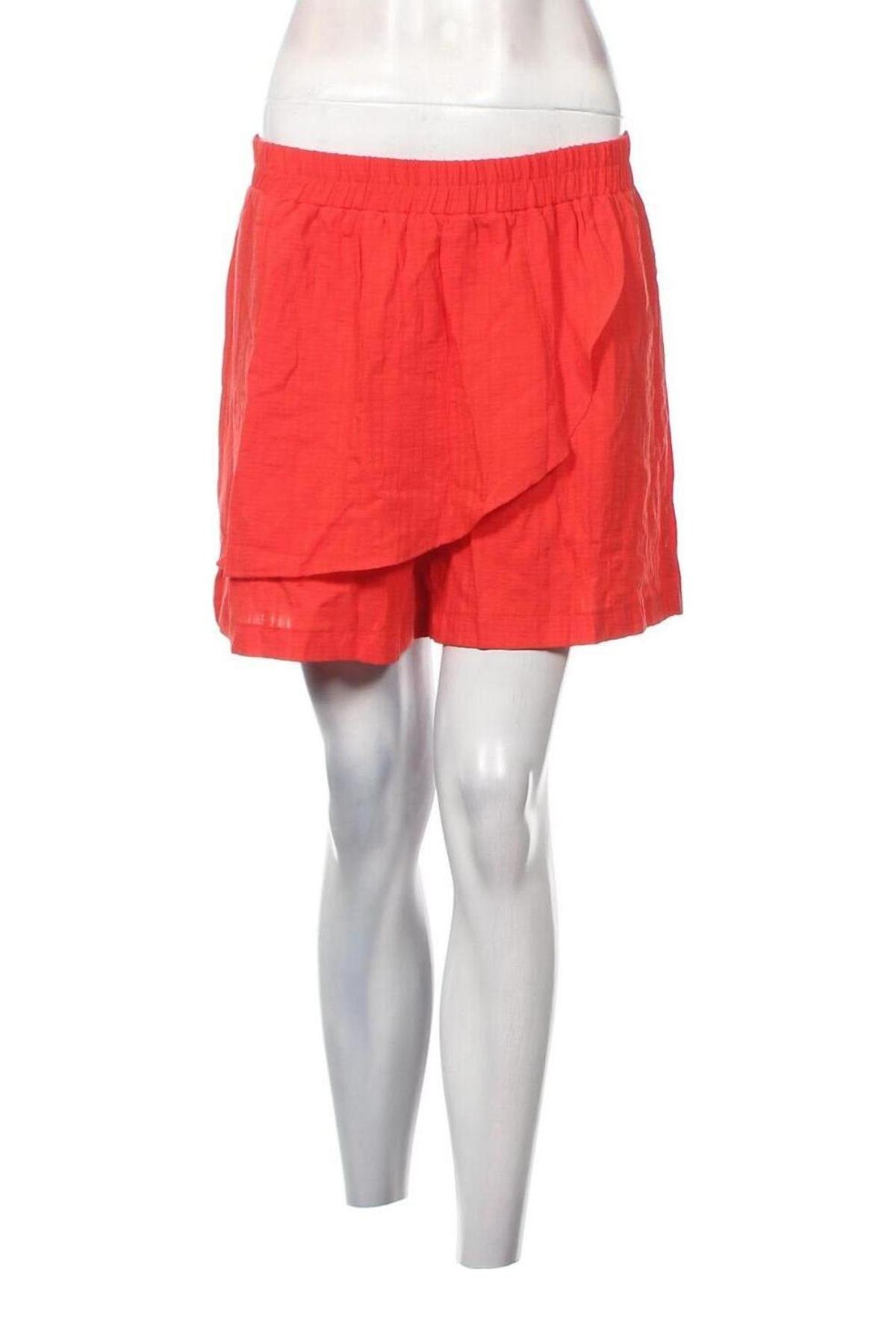 Γυναικείο κοντό παντελόνι Trendyol, Μέγεθος L, Χρώμα Κόκκινο, Τιμή 10,39 €