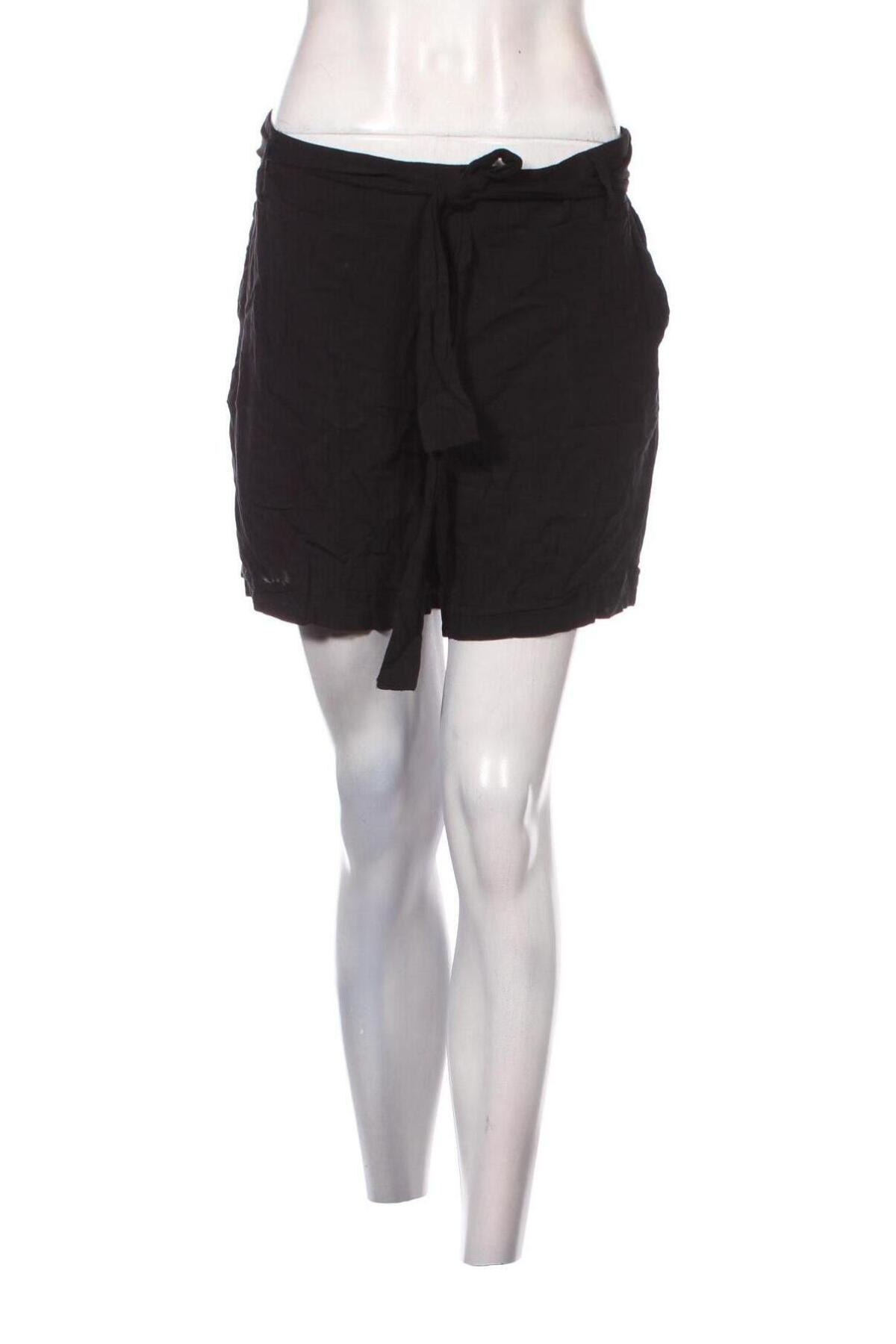 Дамски къс панталон Yessica, Размер XL, Цвят Черен, Цена 11,16 лв.