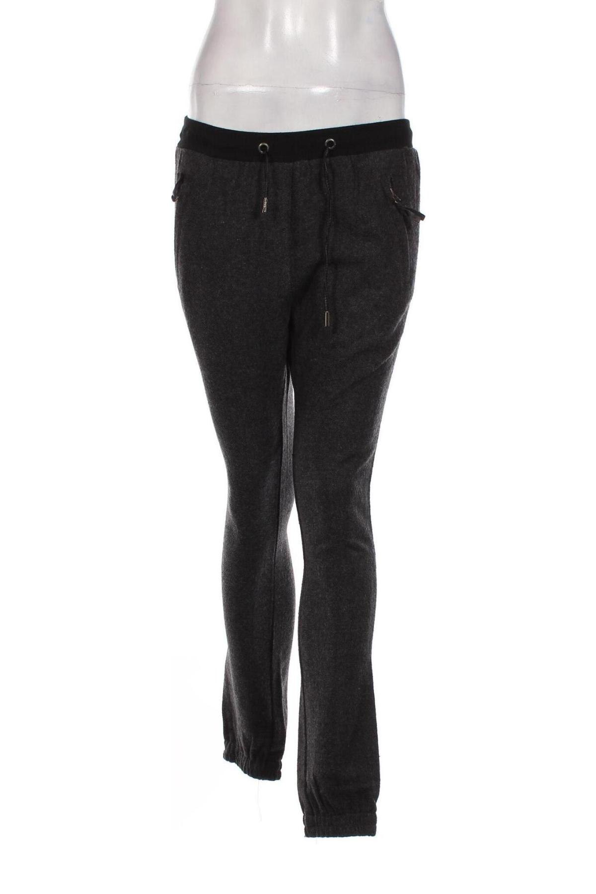 Pantaloni de femei Circle of  Trust, Mărime S, Culoare Gri, Preț 17,73 Lei