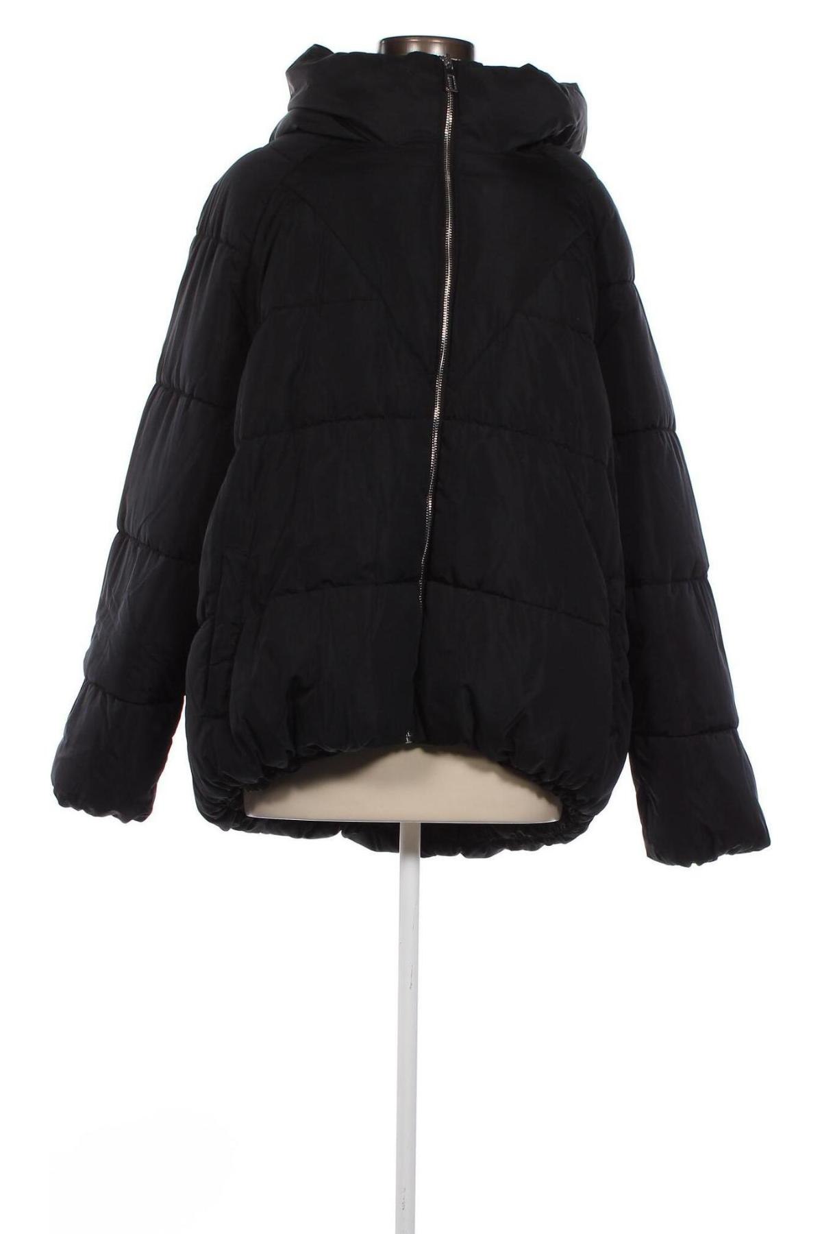 Γυναικείο μπουφάν ONLY Carmakoma, Μέγεθος L, Χρώμα Μαύρο, Τιμή 42,27 €