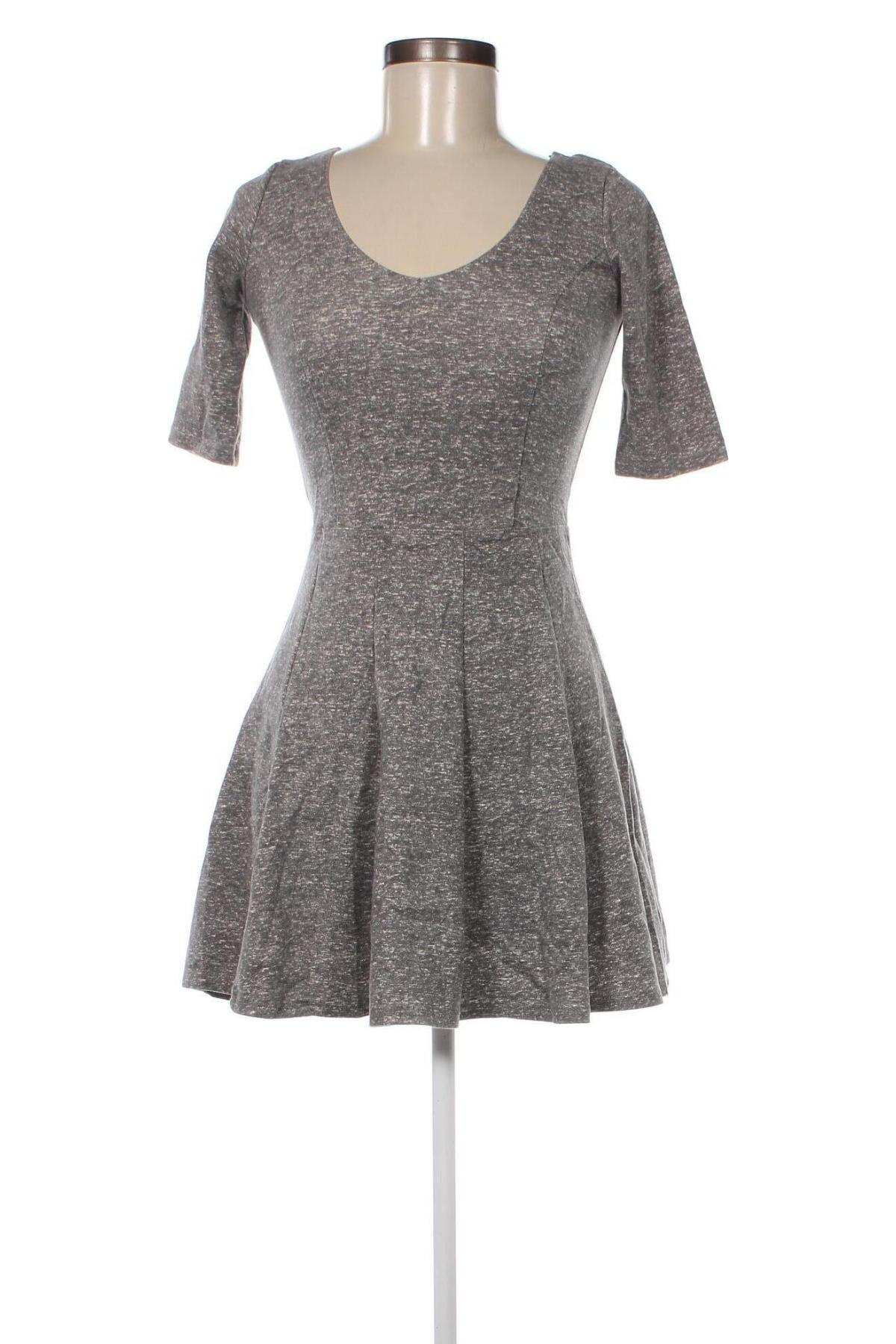 Kleid Hollister, Größe S, Farbe Grau, Preis € 23,66