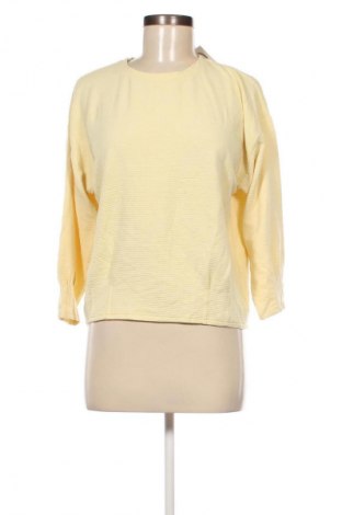 Damen Shirt One More Story, Größe M, Farbe Gelb, Preis € 23,99