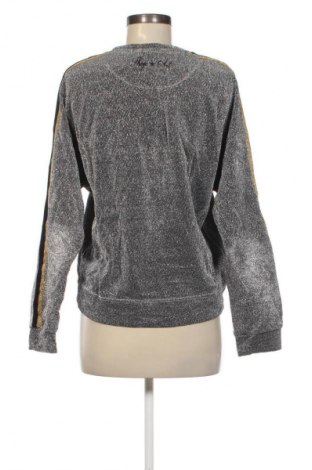 Damen Shirt Shop Art, Größe M, Farbe Silber, Preis € 23,99