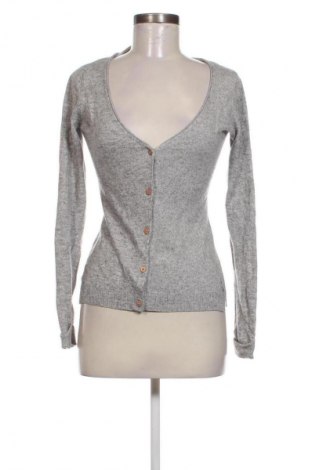 Damen Strickjacke Delicate Love, Größe S, Farbe Grau, Preis € 30,99