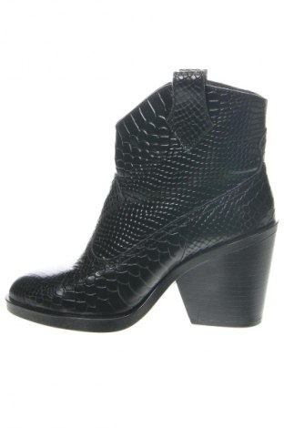 Botine de damă, Mărime 38, Culoare Negru, Preț 198,98 Lei