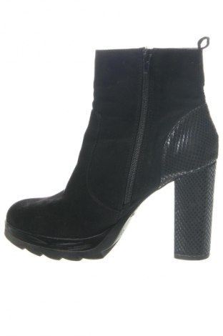 Botine de damă Jenny Fairy, Mărime 39, Culoare Negru, Preț 158,20 Lei