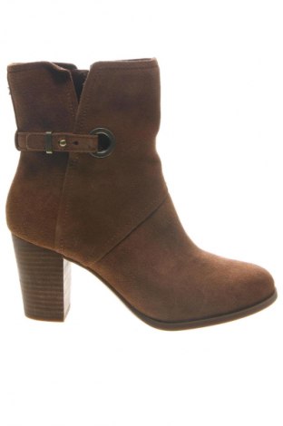 Botine de damă Koolaburra by UGG, Mărime 39, Culoare Maro, Preț 676,00 Lei