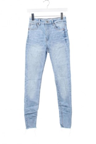 Damen Jeans Bershka, Größe XS, Farbe Blau, Preis € 20,49