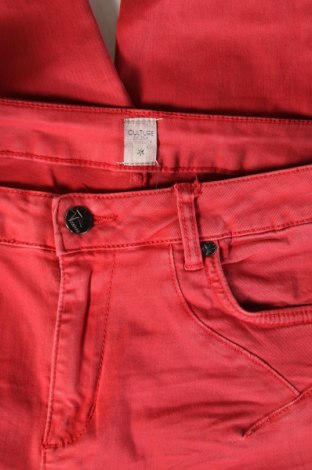 Damskie jeansy Culture, Rozmiar M, Kolor Czerwony, Cena 131,99 zł