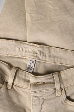 Damen Jeans Dreams, Größe M, Farbe Beige, Preis 15,00 €