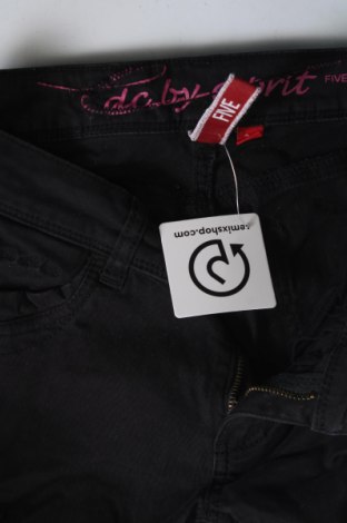 Damskie jeansy Edc By Esprit, Rozmiar XS, Kolor Czarny, Cena 131,99 zł