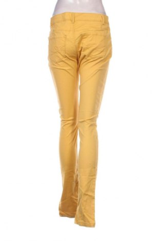 Damen Jeans Edc By Esprit, Größe M, Farbe Gelb, Preis 28,99 €