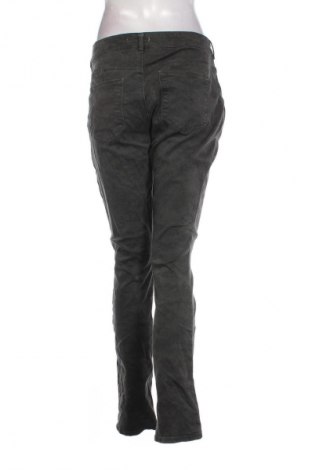 Damen Jeans Esprit, Größe M, Farbe Grün, Preis 11,99 €