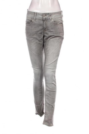 Damen Jeans G-Star Raw, Größe M, Farbe Grau, Preis 31,99 €