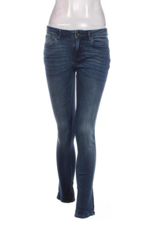 Damskie jeansy Garcia Jeans, Rozmiar M, Kolor Niebieski, Cena 26,99 zł